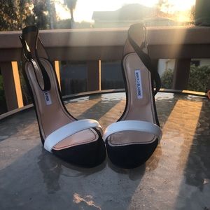 Manolo Blahnik size 41